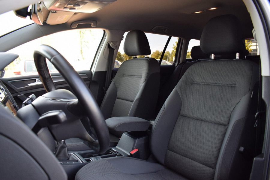 Volkswagen Golf Variant 1.6 TDI Comfortline Business | Apple CarPlay | Adaptive | Climate