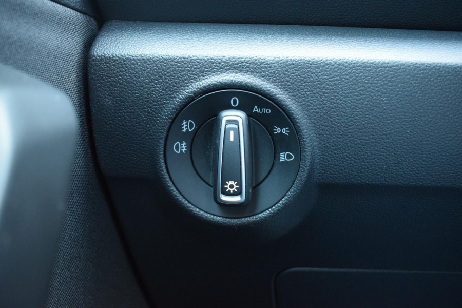 Volkswagen T-Roc 1.5 TSI Sport Business R | Pano | Half Leer | Virtual | Apple CarPlay