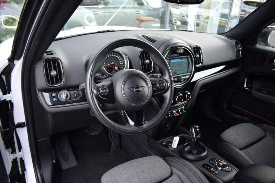 MINI Countryman Mini 1.5 Cooper Chili | Apple CarPlay | Half Leer | Stoelverwarming