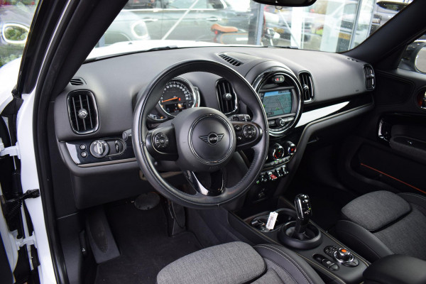 MINI Countryman Mini 1.5 Cooper Chili | Apple CarPlay | Half Leer | Stoelverwarming