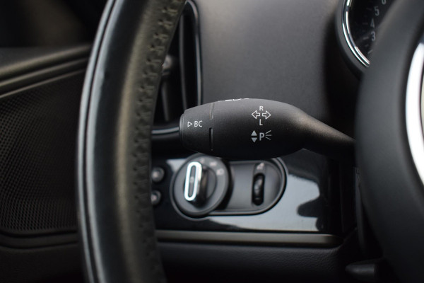 MINI Countryman Mini 1.5 Cooper Chili | Apple CarPlay | Half Leer | Stoelverwarming