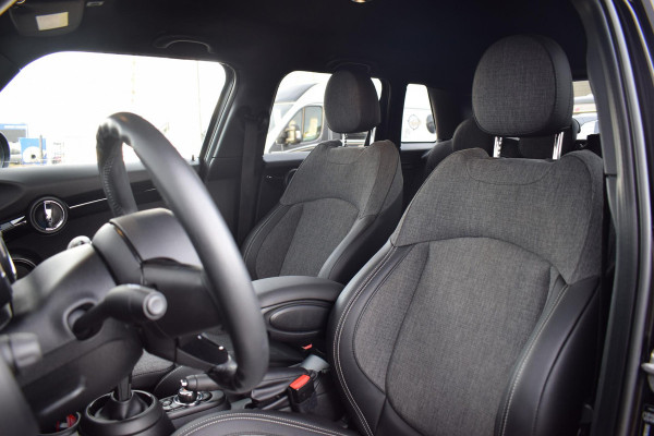 MINI Mini Mini 1.5 60 Years Edition | 5 Deurs | Half Leer | Stoelverw. | Apple CarPlay