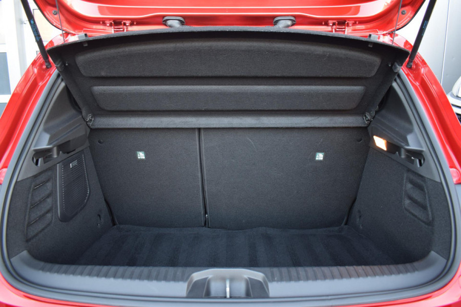 Mitsubishi Colt 1.6 HEV First Edition | Stuur- en Stoelverw. | Bose | Half Leer | 360 Cam