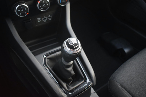 Renault Clio 1.0 TCe 90 Equilibre | Apple CarPlay | Airco | Cruise | Park. Sensoren