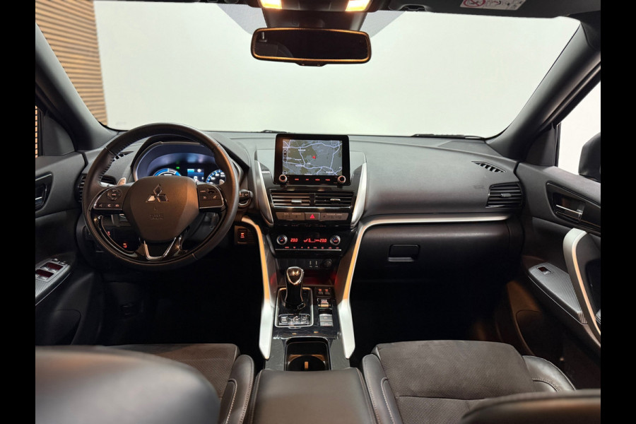 Mitsubishi Eclipse Cross 2.4 PHEV Instyle | Afneembare Trekhaak | Navigatie | Cruise Control | Camera | Elektrische stoel