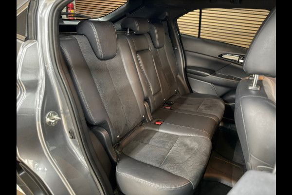 Mitsubishi Eclipse Cross 2.4 PHEV Instyle | Afneembare Trekhaak | Navigatie | Cruise Control | Camera | Elektrische stoel