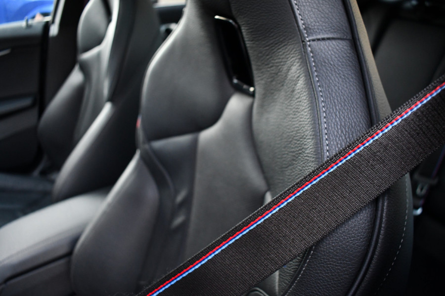 BMW 2 Serie Gran Coupé 218i M-Sport Pano M-zetels ACC H/K HUD 19inch NL-auto