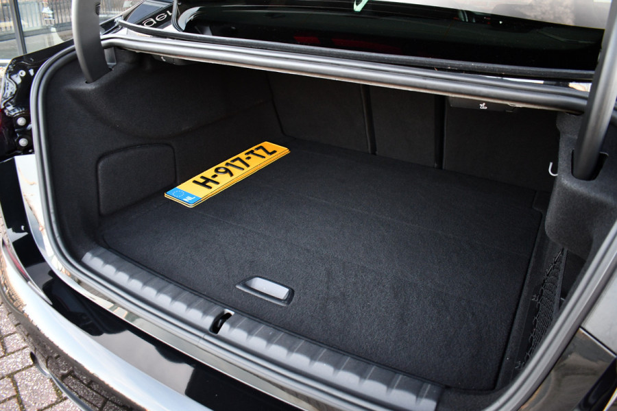 BMW 2 Serie Gran Coupé 218i M-Sport Pano M-zetels ACC H/K HUD 19inch NL-auto