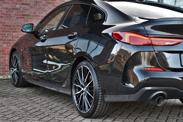 BMW 2 Serie Gran Coupé 218i M-Sport Pano M-zetels ACC H/K HUD 19inch NL-auto