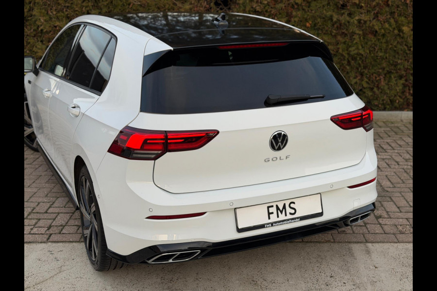 Volkswagen Golf 1.5 eTSI 3x R-Line CarPlay Camera