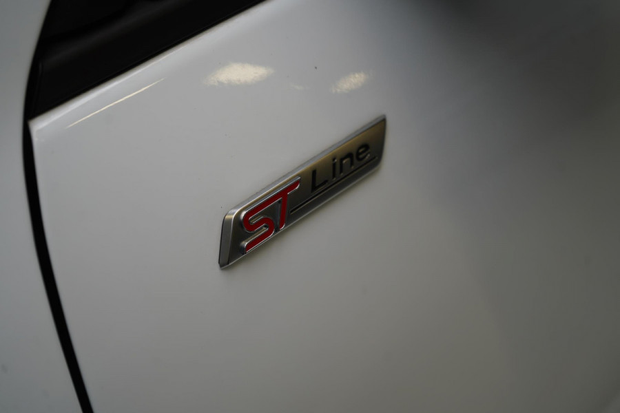 Ford Kuga 2.5 PHEV ST-Line | Navigatie | Head-Up | Stoelverwarming | Apple Carplay | Achteruitrijcamera