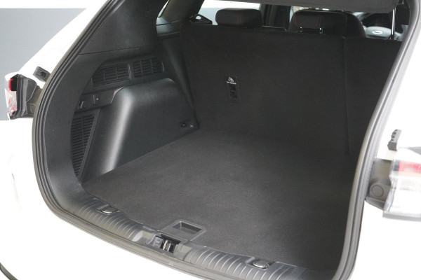 Ford Kuga 2.5 PHEV ST-Line | Navigatie | Head-Up | Stoelverwarming | Apple Carplay | Achteruitrijcamera