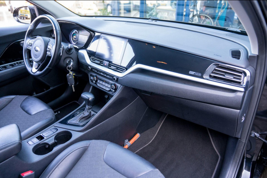 Kia Niro 1.6 GDi Hybrid DynamicLine|Prijs rijklaar incl 12 mnd garantie|Trekhaak Camera ACC Carplay