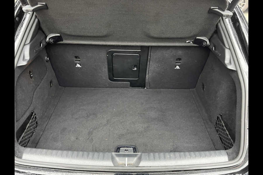 Mercedes-Benz GLA 180 Premium Plus Stoelverwarming | Climate Control | Camera | Top onderhouden | 12 maanden BOVAG-garantie