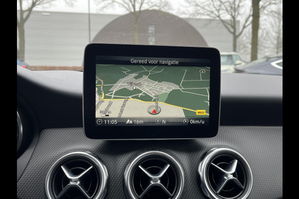 Mercedes-Benz GLA 180 Premium Plus Stoelverwarming | Climate Control | Camera | Top onderhouden | 12 maanden BOVAG-garantie