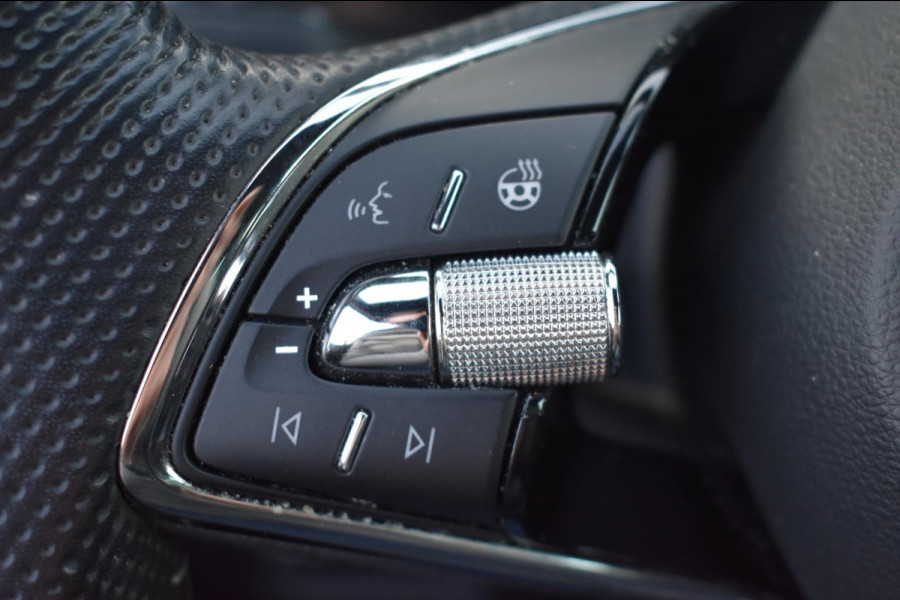 Škoda Kodiaq 1.5 TSI Sportline | MJ21 | TREKHAAK | CAMERA | ADAPT. CRUISE CONTROLE | CANTON | STOELVERWARMING | NAP