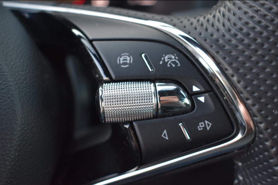 Škoda Kodiaq 1.5 TSI Sportline | MJ21 | TREKHAAK | CAMERA | ADAPT. CRUISE CONTROLE | CANTON | STOELVERWARMING | NAP