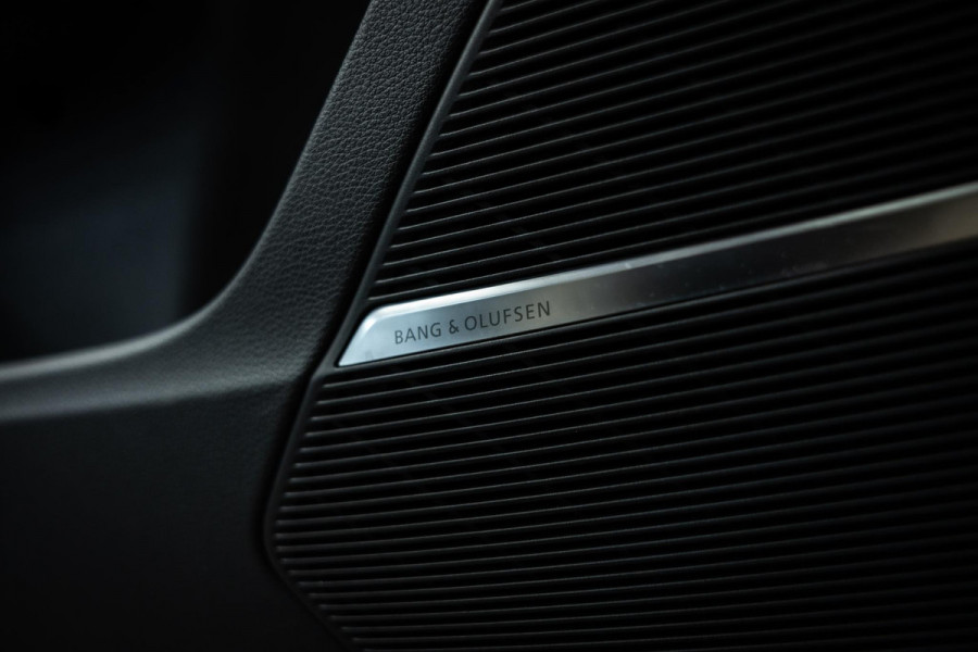 Audi Q7 55 TFSI e quattro Pro Line S | Goodwood Green | RS seats | Head-up | Stoelverwarming | Trekhaak |