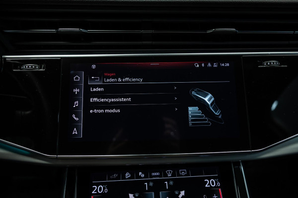Audi Q7 55 TFSI e quattro Pro Line S | Goodwood Green | RS seats | Head-up | Stoelverwarming | Trekhaak |