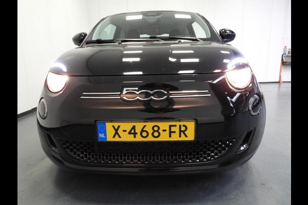 Fiat 500 Urban 42 kWh NAVI-APP/CLIMA/CRUISE!