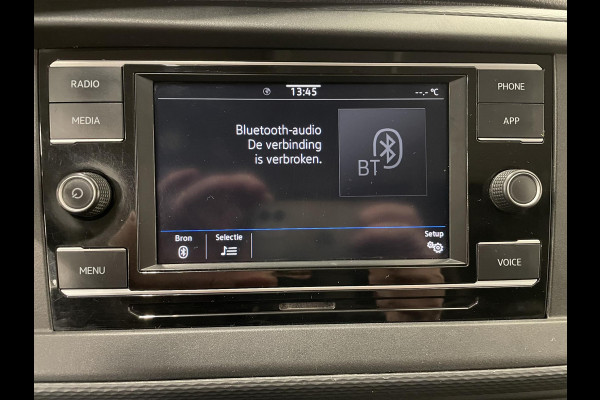 Volkswagen Transporter 2.0 TDI L2H1 110PK T6.1 Airco Cruise Control Apple CarPlay/MirrorLink Trekhaak