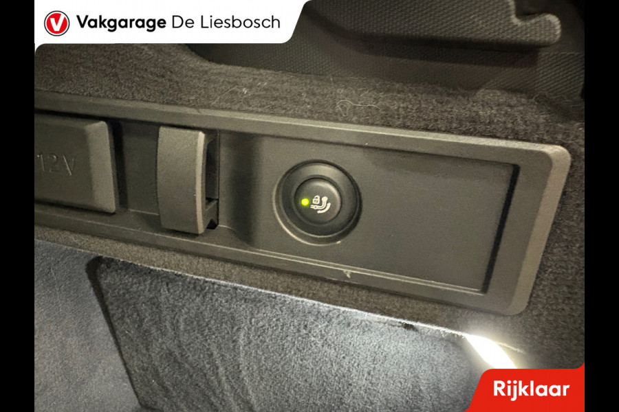 BMW 3 Serie Touring 330e eDrive Edition / Leder / LED / Trekhaak / cruise-control