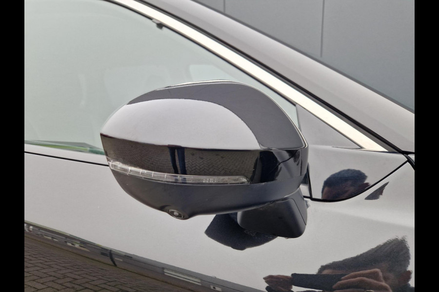 Nissan X-Trail 1.5 163PK Tekna /360 camera /HUD /Panoramadak /Winterpakket