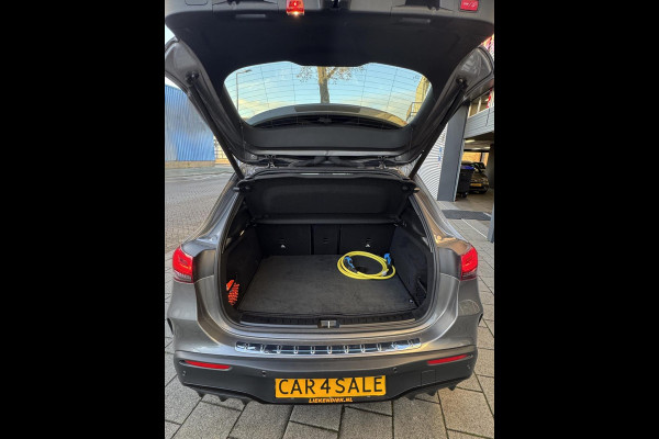 Mercedes-Benz EQA 250 AMG Edition 1 67 kWh - AUTOMAAT I Navigatie I Leer I Sport pakket I PDC I LED I Achteruitrij Camera