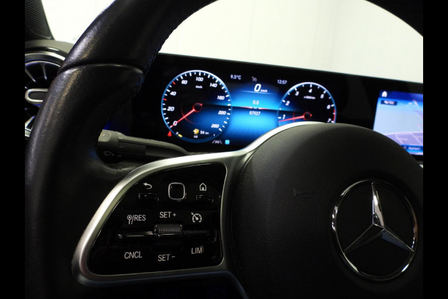 Mercedes-Benz A-Klasse A180 Premium Plus LEER/SCHUIFDAK/SFEER/BURMESTER/17"LMV!