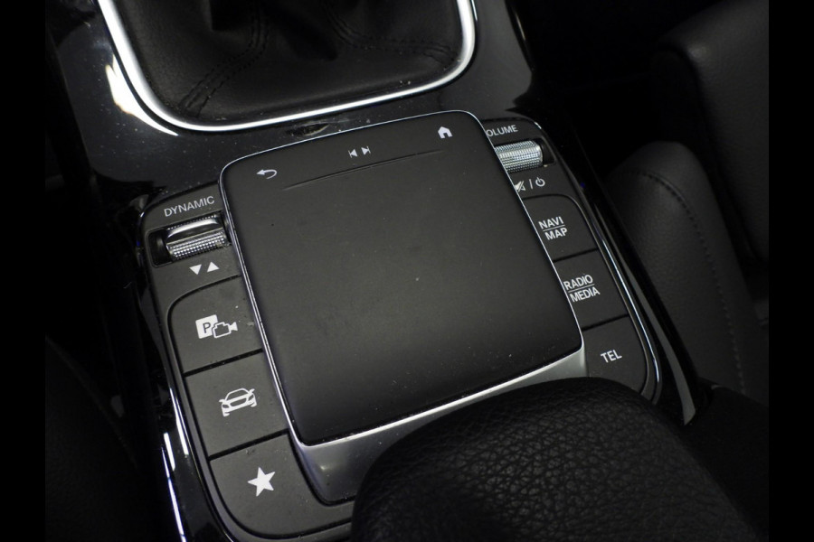 Mercedes-Benz A-Klasse A180 Premium Plus LEER/SCHUIFDAK/SFEER/BURMESTER/17"LMV!