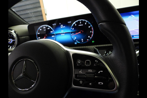 Mercedes-Benz A-Klasse A180 Premium Plus LEER/SCHUIFDAK/SFEER/BURMESTER/17"LMV!