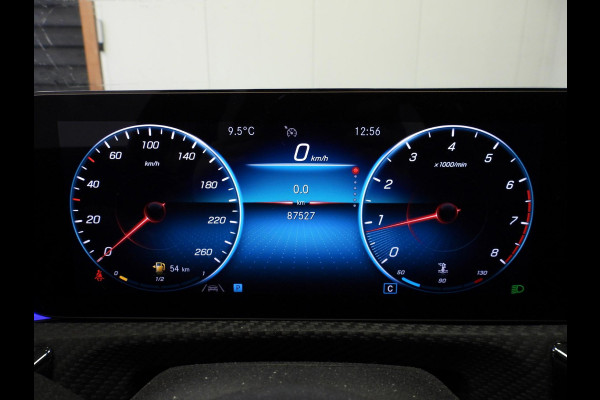 Mercedes-Benz A-Klasse A180 Premium Plus LEER/SCHUIFDAK/SFEER/BURMESTER/17"LMV!