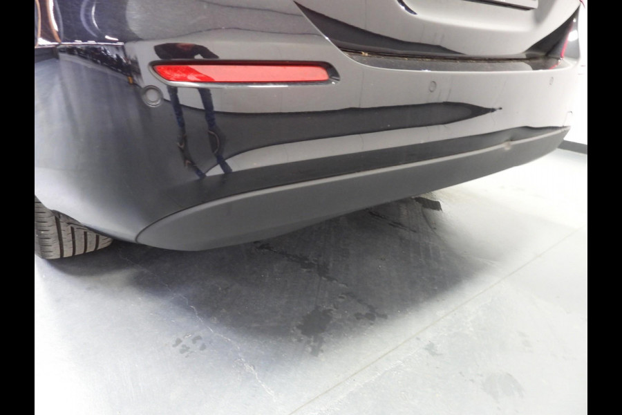 Mercedes-Benz A-Klasse A180 Premium Plus LEER/SCHUIFDAK/SFEER/BURMESTER/17"LMV!