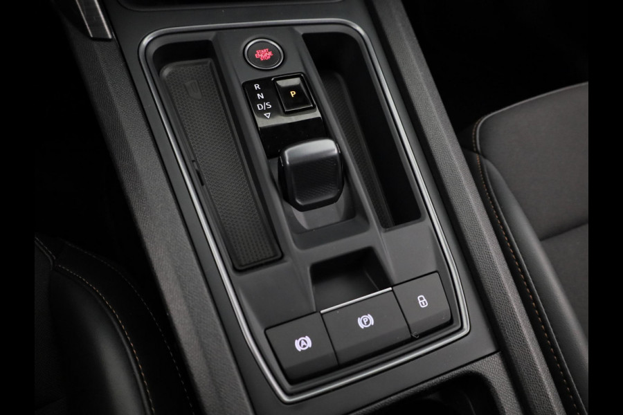 CUPRA Leon Sportstourer 1.4 TSI eHybrid PHEV FR Business Intense 204 pk Automaat (DSG) | Navigatie | Parkeersensoren achter | Autom. airco (3 zones) | Stoelverwarming | Keyless |