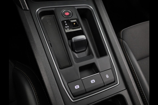 CUPRA Leon Sportstourer 1.4 TSI eHybrid PHEV FR Business Intense 204 pk Automaat (DSG) | Navigatie | Parkeersensoren achter | Autom. airco (3 zones) | Stoelverwarming | Keyless |