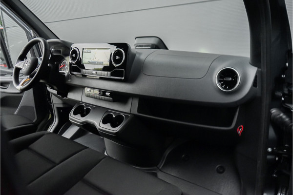 Mercedes-Benz Sprinter 319 1.9 CDI L2H2 RWD Distronic 360° Camera LED Navi Trekhaak