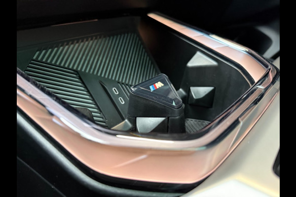 BMW X3 30e X-drive M-Sport-Pro/pano/trekhaak/premium pakket/harman kardon A90