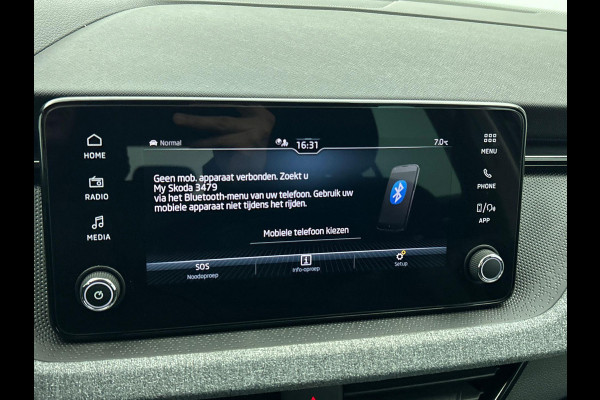 Škoda Kamiq 1.0 TSI Business Edition DSG | Navigatie | Climate control | Cruise control | LED | Keyless | Achteruitrijcamera | Parkeersensoren | Apple Carplay/ Android Auto | Radio