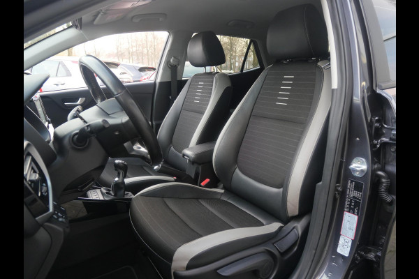 Kia Stonic 1.0 T-GDi Sports Edition | Navi | Carplay | 17" Velgen | Camera |