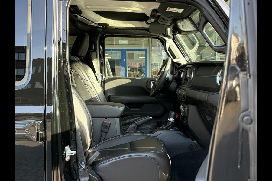 Jeep Wrangler Unlimited 4xe 380pk Sahara PHEV | Leder | Stoel- & Stuurverwarming | Navigatie | Afneembaar Dak |