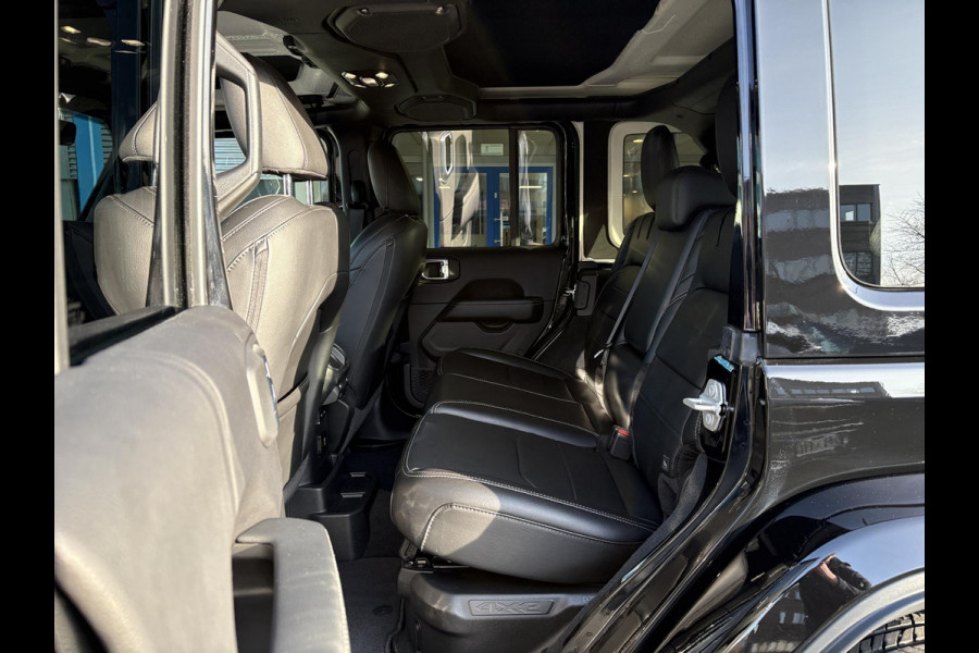 Jeep Wrangler Unlimited 4xe 380pk Sahara PHEV | Leder | Stoel- & Stuurverwarming | Navigatie | Afneembaar Dak |