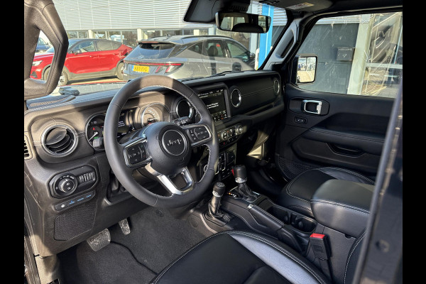 Jeep Wrangler Unlimited 4xe 380pk Sahara PHEV | Leder | Stoel- & Stuurverwarming | Navigatie | Afneembaar Dak |