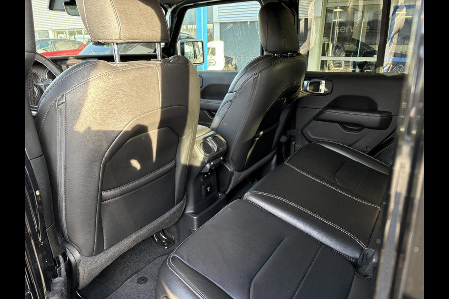 Jeep Wrangler Unlimited 4xe 380pk Sahara PHEV | Leder | Stoel- & Stuurverwarming | Navigatie | Afneembaar Dak |