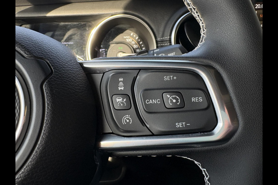 Jeep Wrangler Unlimited 4xe 380pk Sahara PHEV | Leder | Stoel- & Stuurverwarming | Navigatie | Afneembaar Dak |