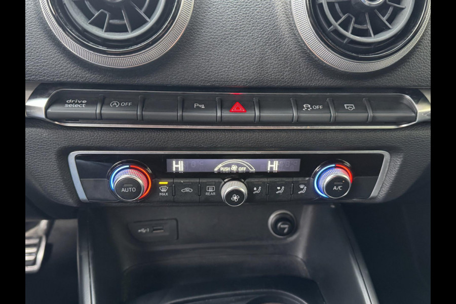 Audi A3 Sportback 30 TFSI Sport S Line Edition - Navigatie I Airco I Sport interieur & Velgen I PDC I Dealer onderhouden
