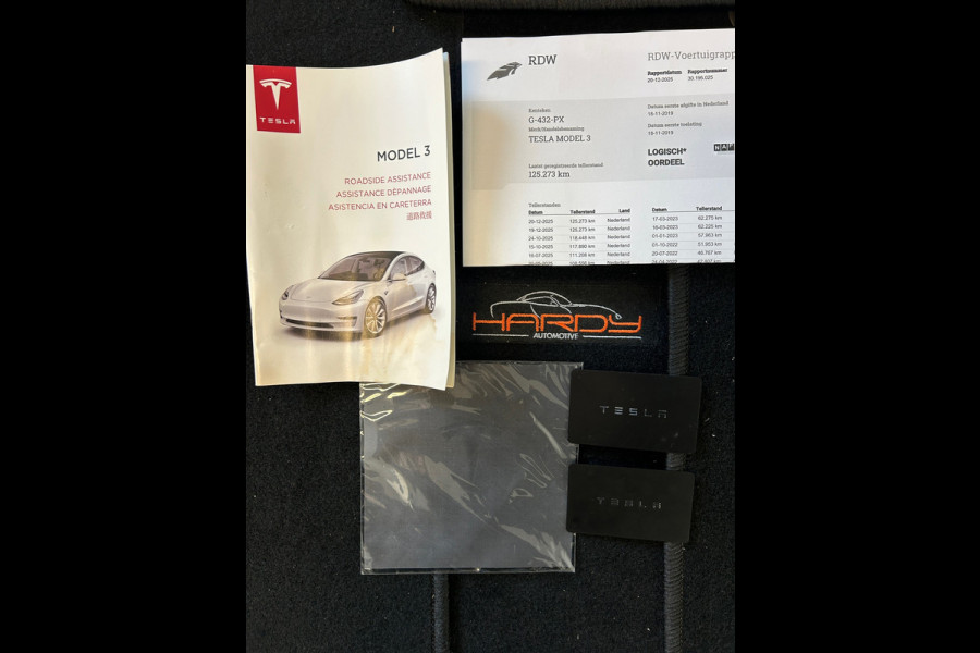 Tesla Model 3 Standard RWD Plus 60 kWh 4X All Season Rijklaarprijs!
