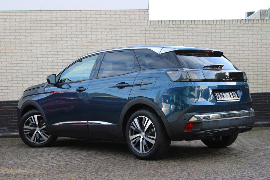 Peugeot 3008 1.6 HYbrid 225 Allure | Navigatie | Cruise control | Stoelverwarming | Led