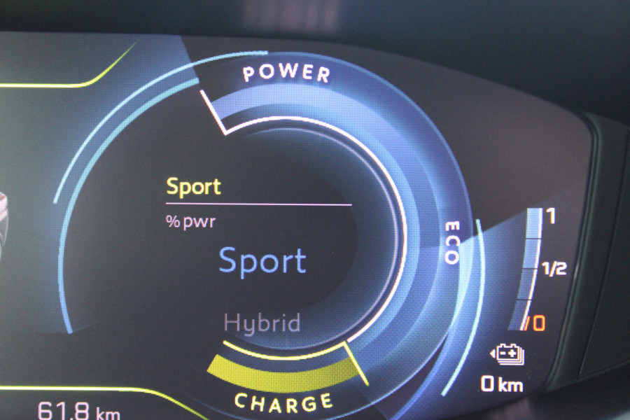 Peugeot 3008 1.6 HYbrid 225 Allure | Navigatie | Cruise control | Stoelverwarming | Led