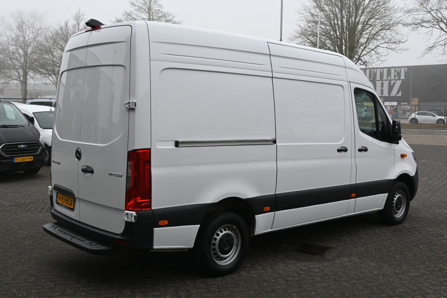 Mercedes-Benz Sprinter 317 CDI L2H2 Pro LED, Geveerde stoel, Navigatie met camera