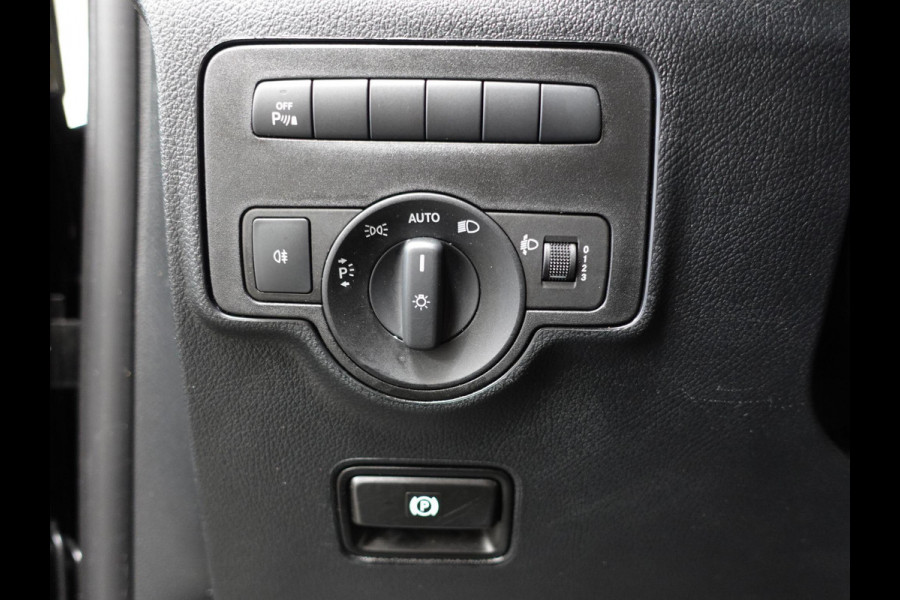 Mercedes-Benz Vito 114 CDI Automaat L2H1 Lang Navigatie Camera Cruise control Trekhaak Airco Euro6